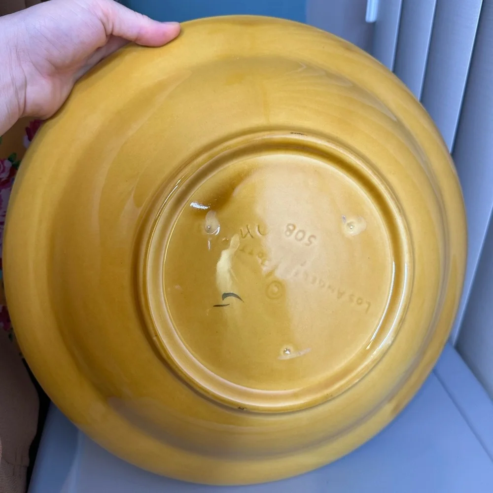 Los Angeles Potteries Vintage Salad Bowl Veggie Designs 14 Inches
